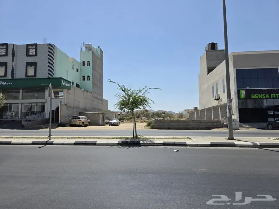 للايجار او الاستثمار ارض تجاريه بالوسام1مساحتها818متر 2