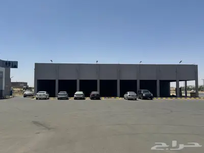 محلات تجارية مميزه للإيجار في محطة الدريس طريق وادي بن هشبل 2