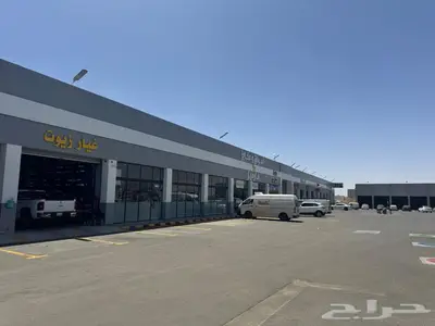 محلات تجارية مميزه للإيجار في محطة الدريس طريق وادي بن هشبل 4