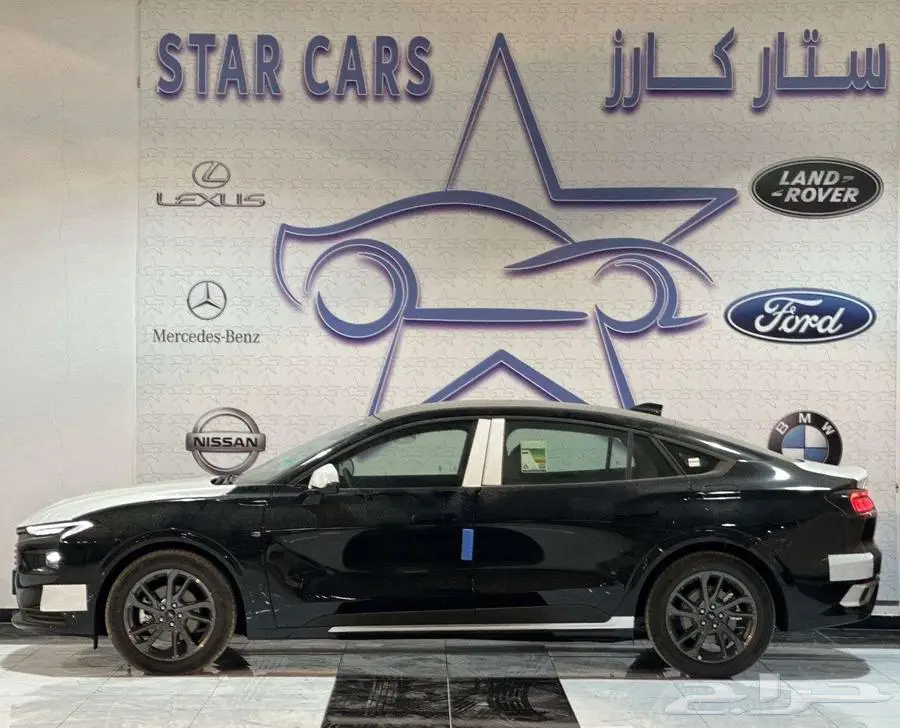 فورد تورس ترند نص فل 2025 1