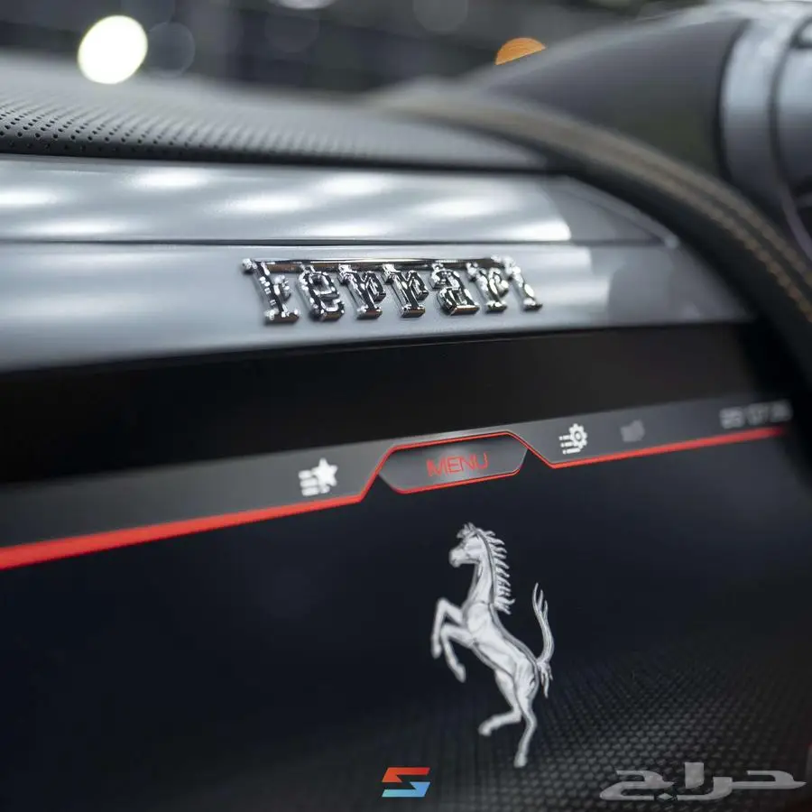 فيراري GTC4 Lusso موديل 2017 25