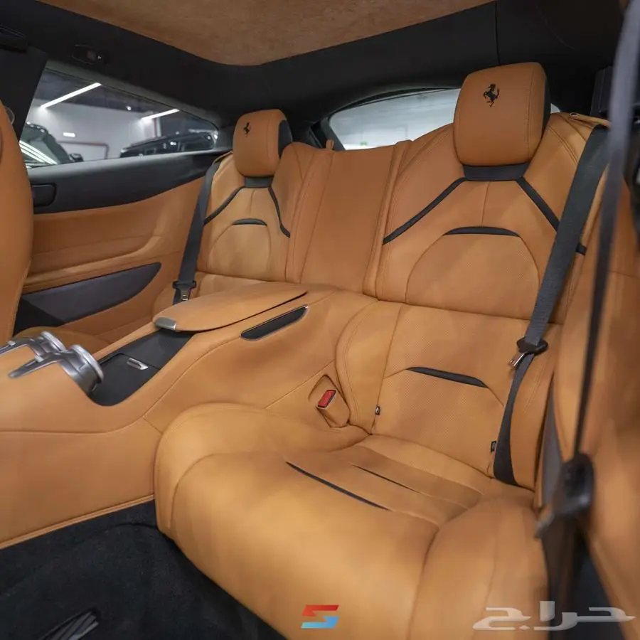 فيراري GTC4 Lusso موديل 2017 12