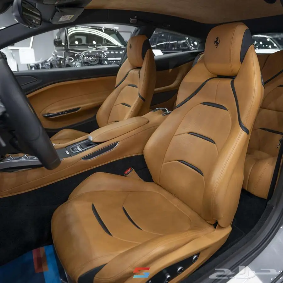 فيراري GTC4 Lusso موديل 2017 15