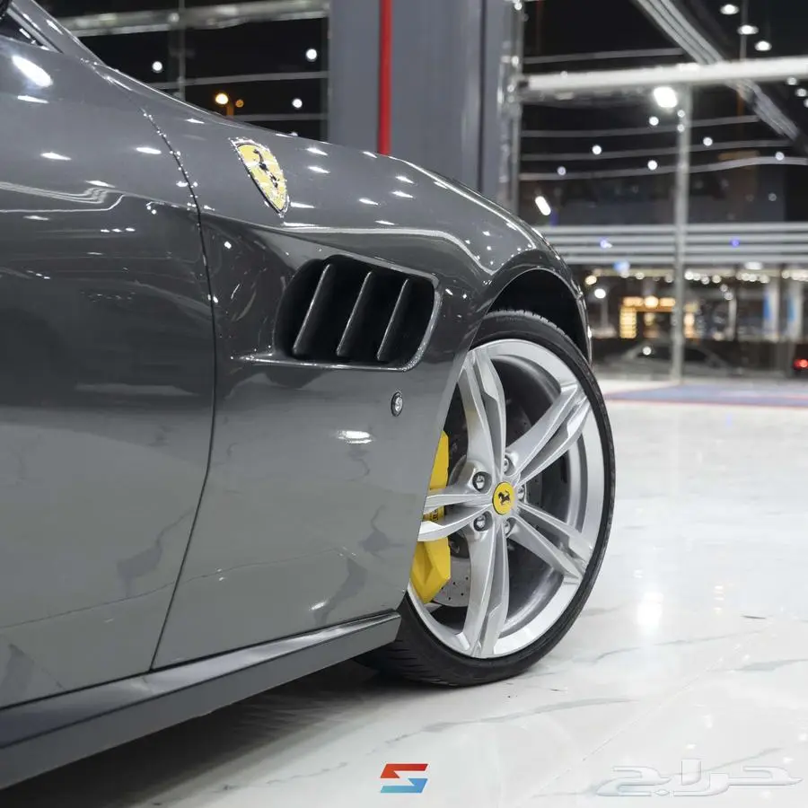 فيراري GTC4 Lusso موديل 2017 index