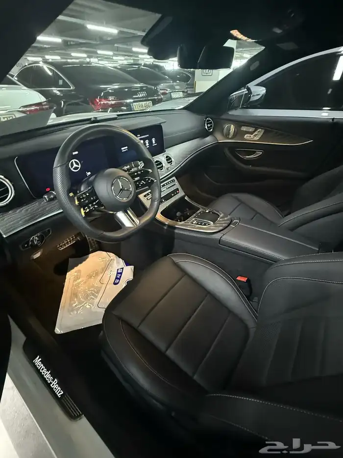 Mercedes E-class W213E350 4MATIC AMG Line 4