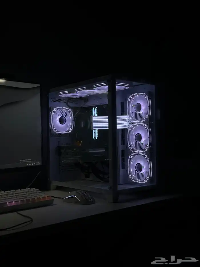 للبيع PC قوي للألعاب والمونتاج تم البيع ودفع العمولة 0