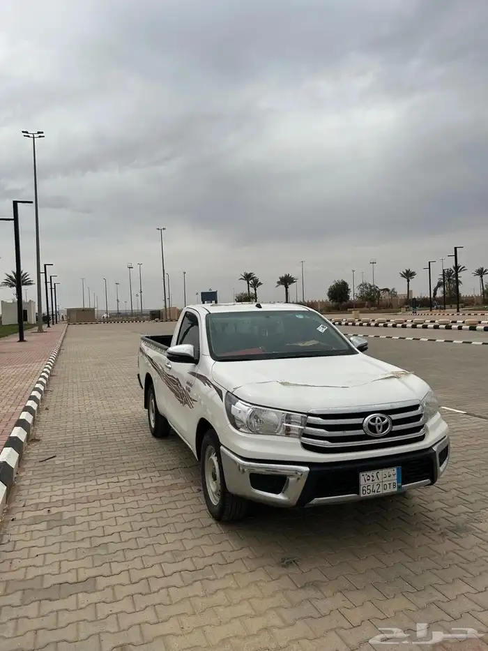 هايلكس 2024 0