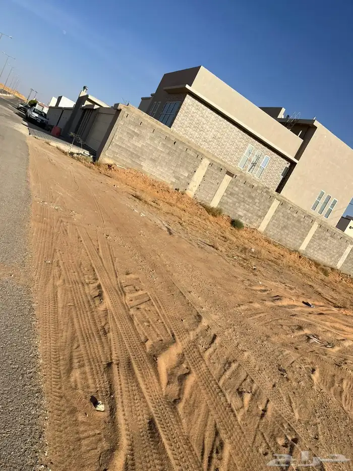 ارض بعيون الجواء بحي الرباح بمساحة (600متر ) 3