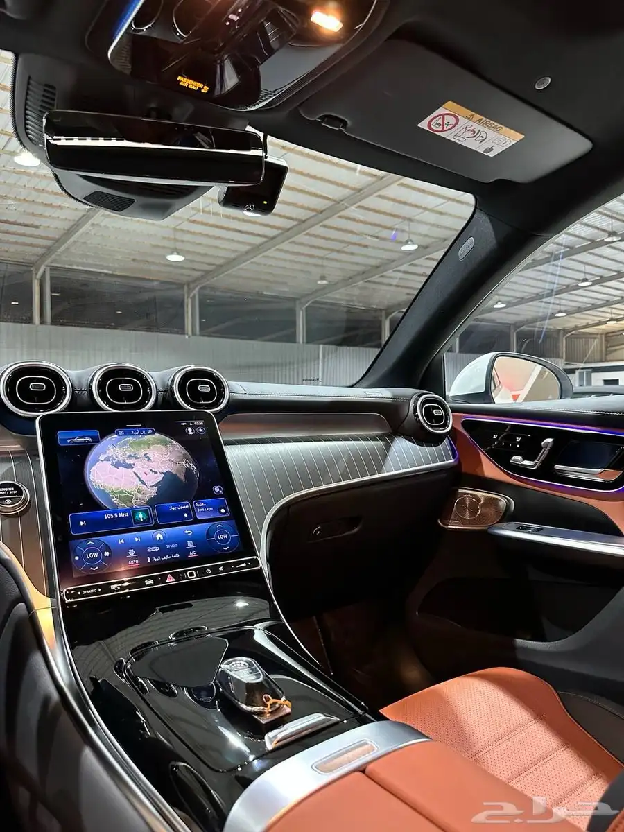 مرسيدس GLC 300 Coupe 2024 . رصد الفخامة 31