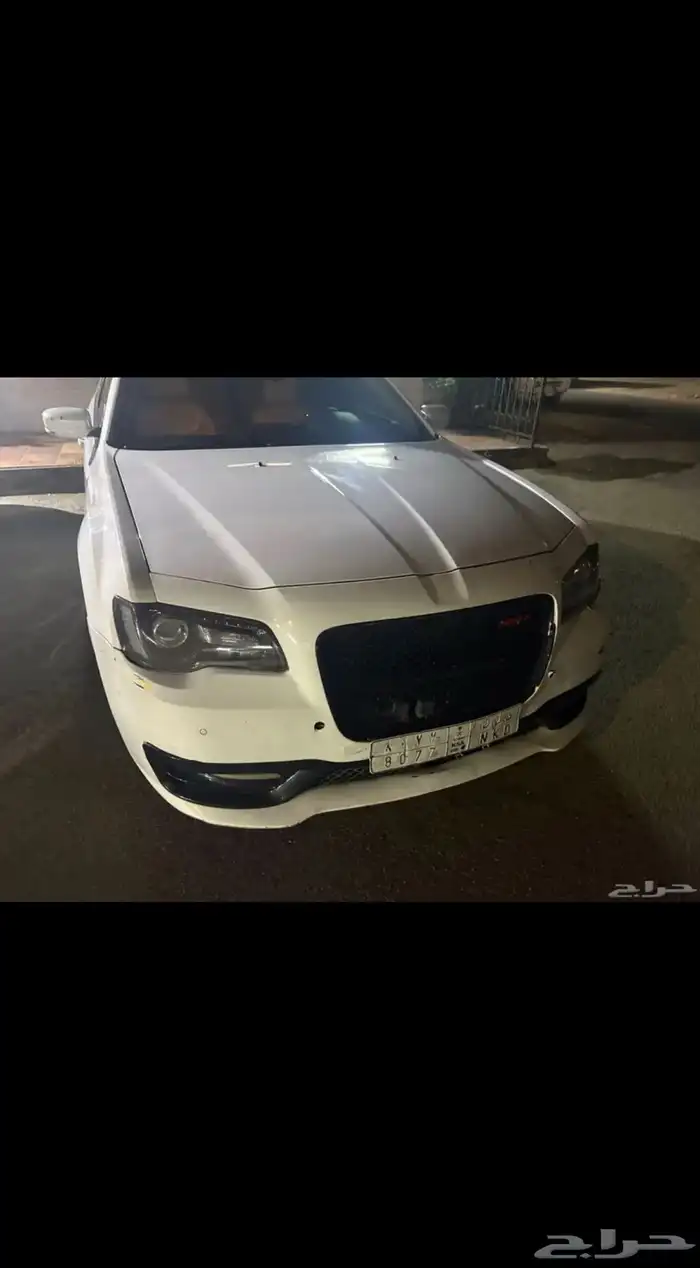 كرايزلر 5.7 8 سلندر 0