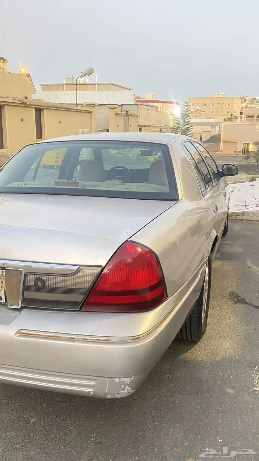 فورد ماركيز2010 3