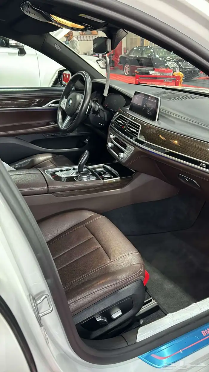 BMW 2020 10