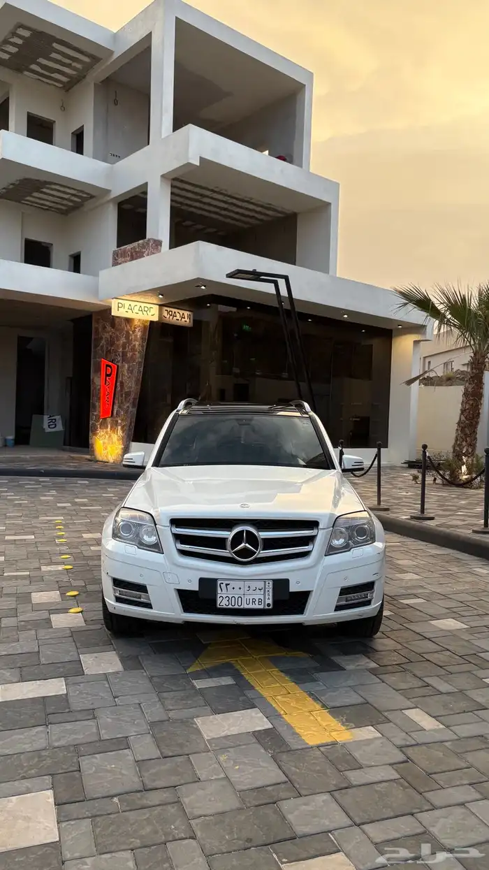 للبيع مرسيدس - بنز Mercedse GLK 300 موديل 2011 0