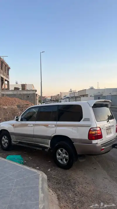 جيب لاند كروزر 2001 vxr 0