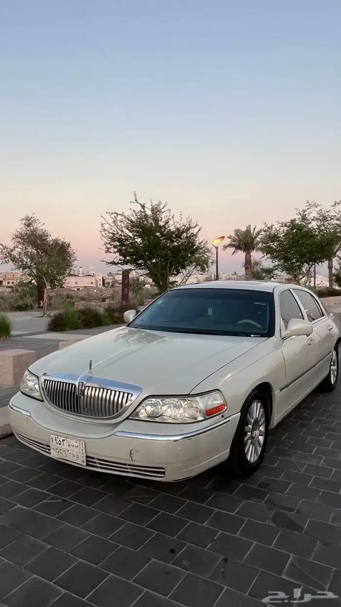 لينكون تاون كار 4