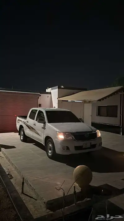 هايلوكس 2012 1