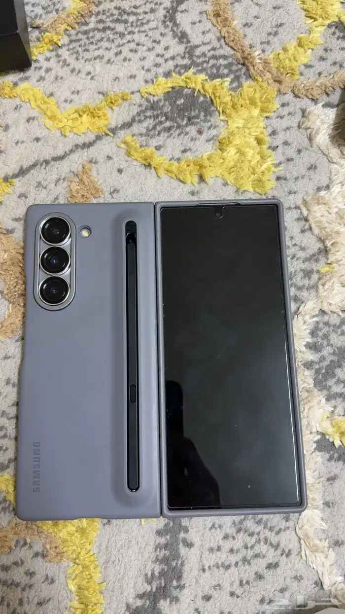 جوال جلكسيzfold6 0