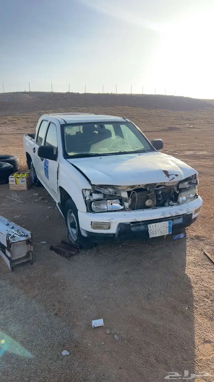الفين و 7 قطع غيار . 0
