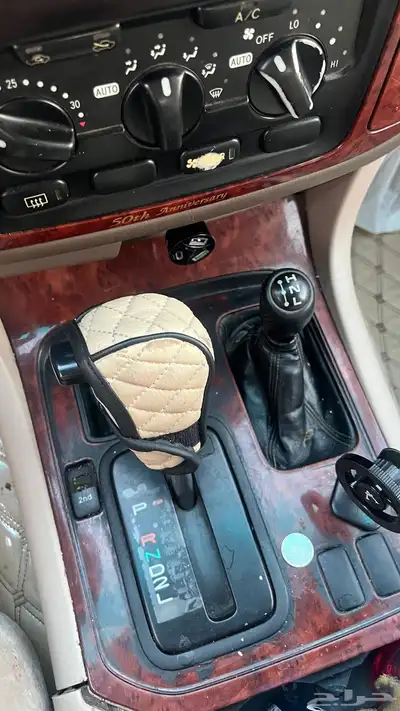 جيب لاند كروزر 2001 vxr 8