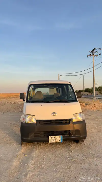 للبيع فان دايهاتسو بضايع موديل 2012 3