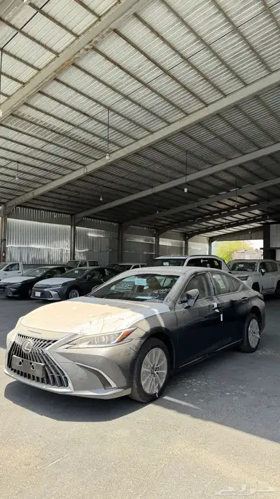 لكزس ES250 2025 فئة AA سعودي جميع الالوان بطاقة جمركية 2