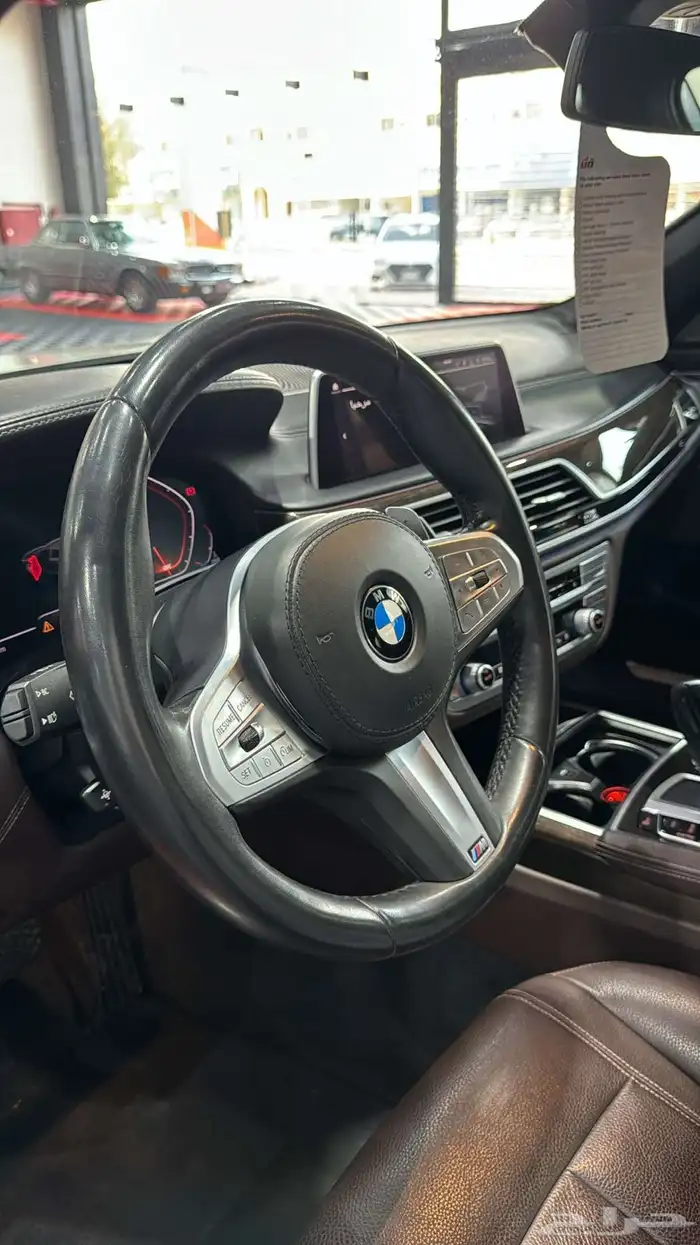 BMW 2020 12