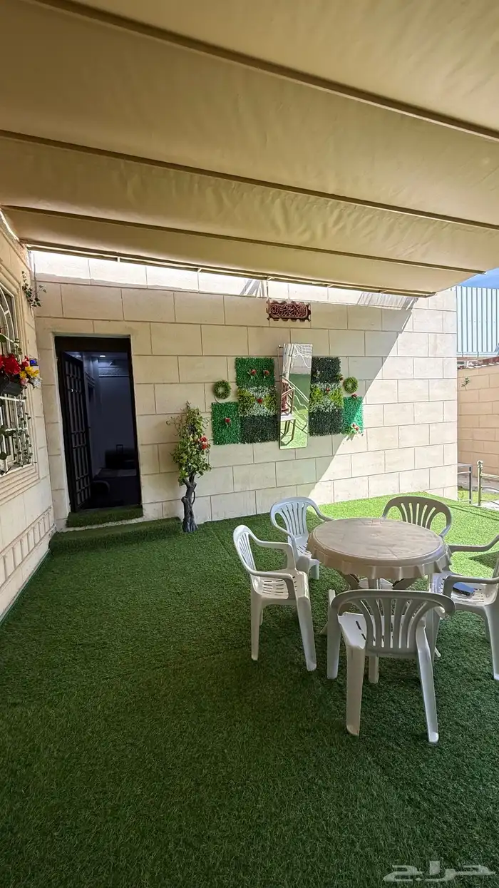 استراحة قسمين مسبحين كبار وصغاروالعاب مائيه وملعب صابوني 33