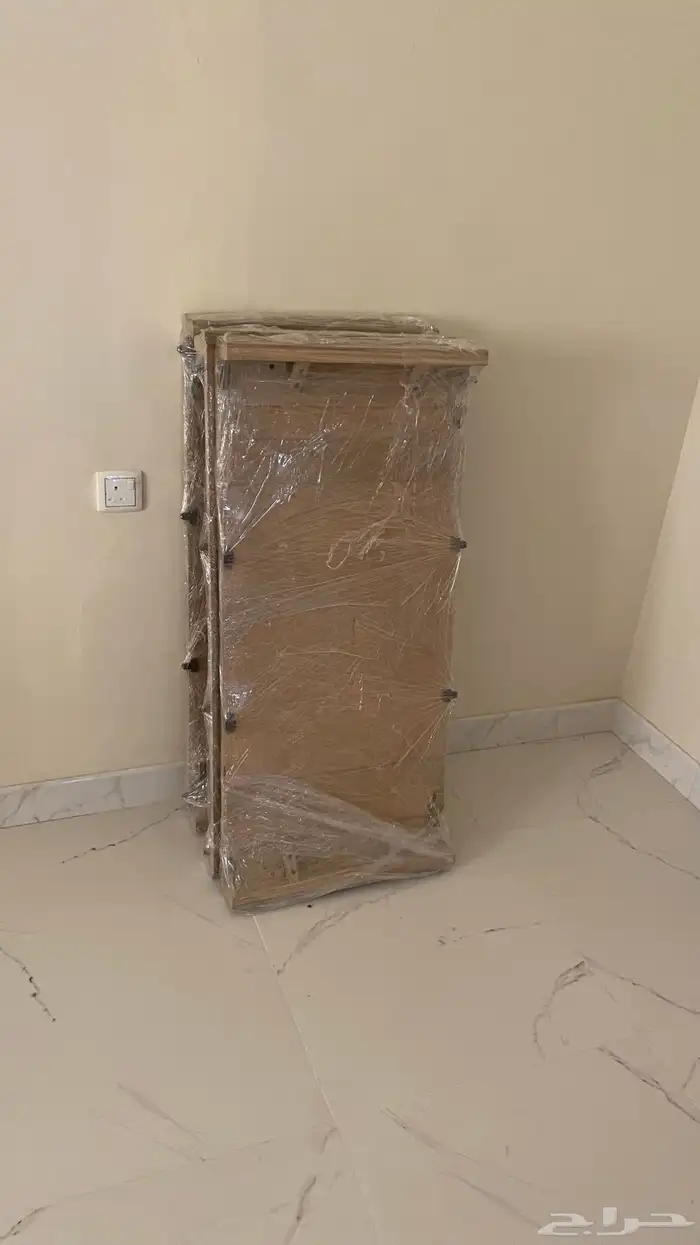 طاولة الطعام للبيع 1