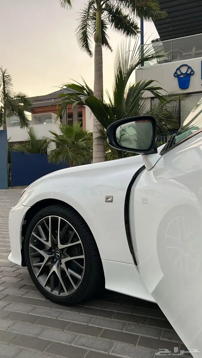 لكزس rc  F sports للبيع او البدل المناسب 6