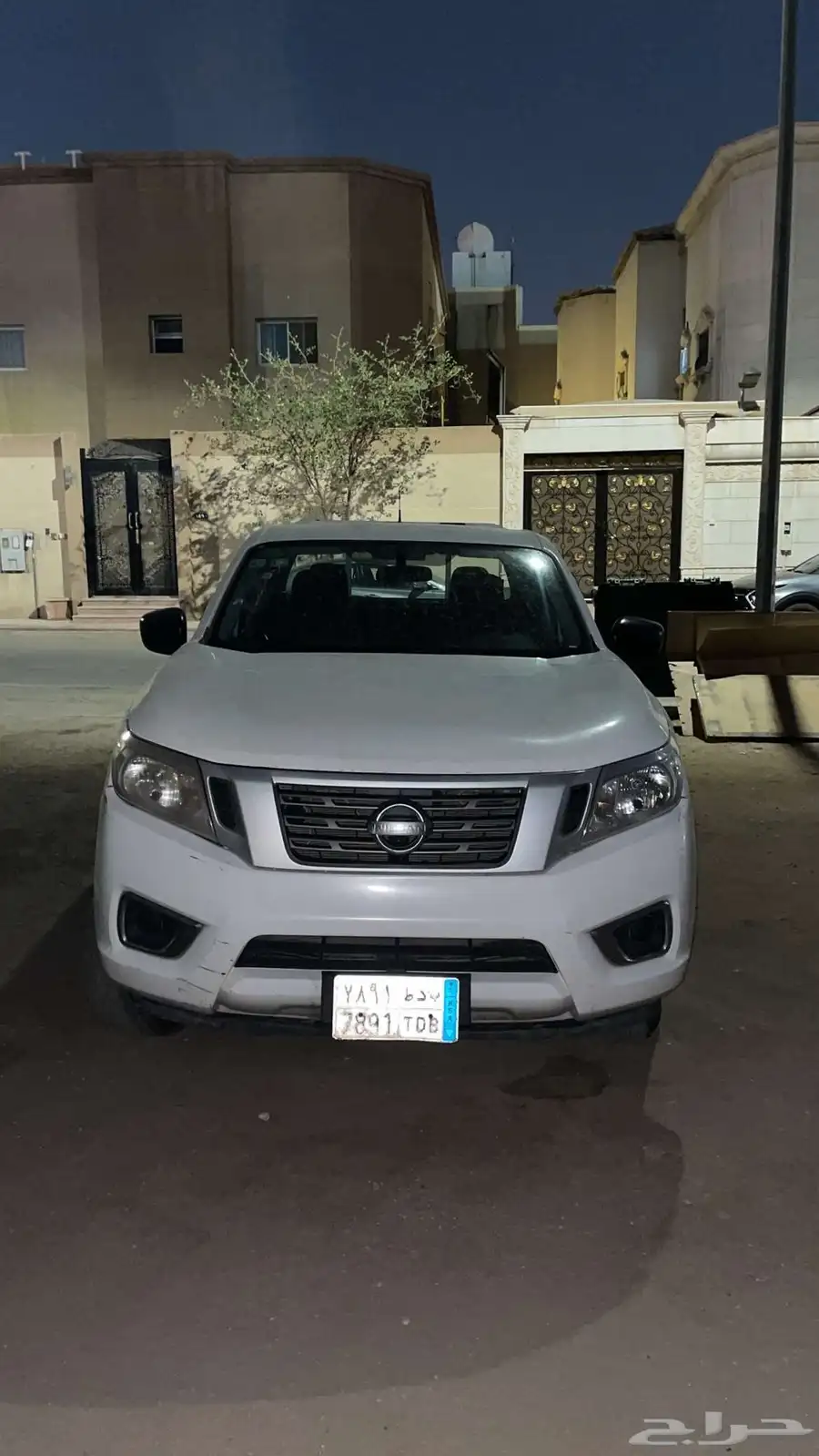 نيسان نفارا 2015 4 سلندر 0
