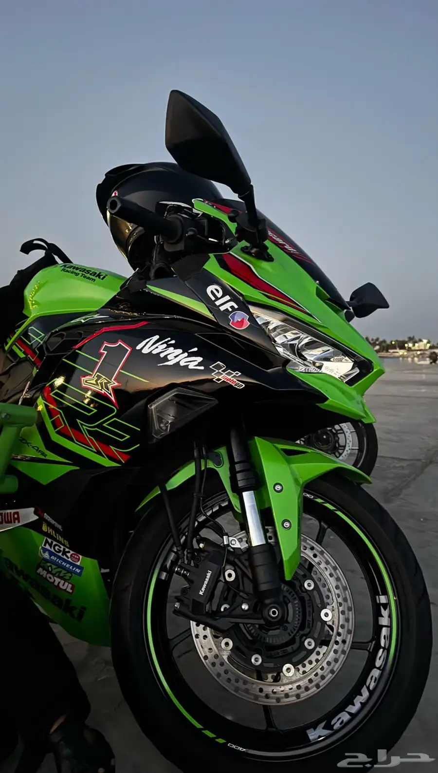 كوازاكي zx4rr 2
