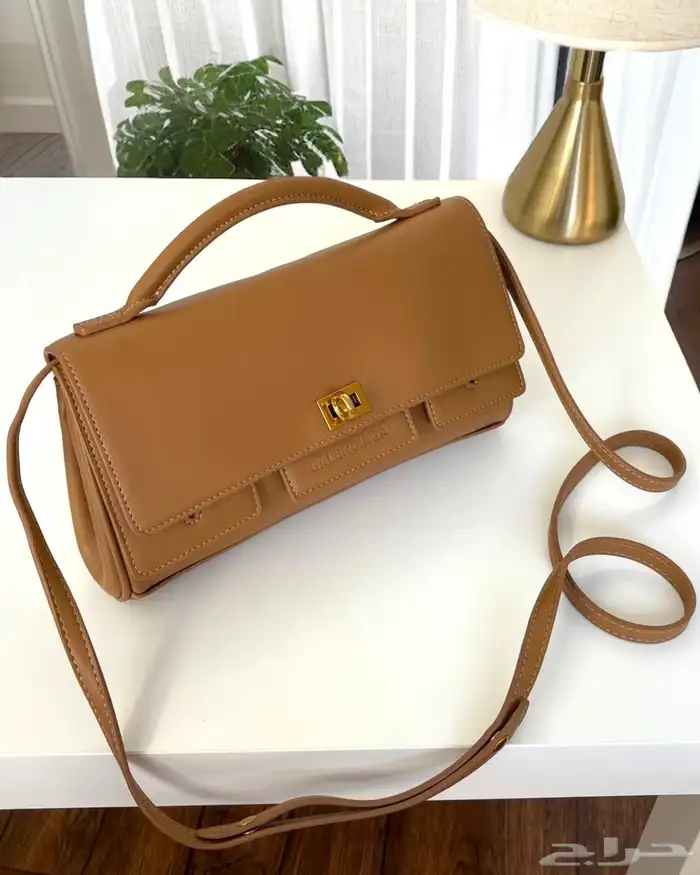 شنط ماركة طبق الاصل عدة تشكيلات 4