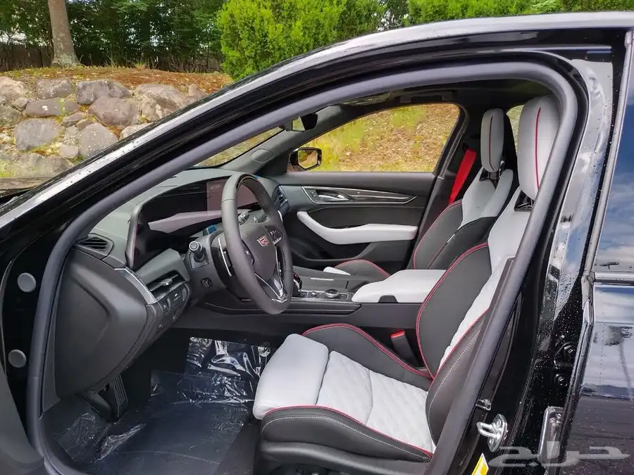 كاديلاك بلاك وينق 2026 Cadillac CT5-V Blackwing RWD 6