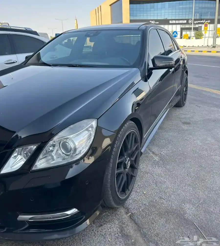 مرسيدس e300 نظيف 0