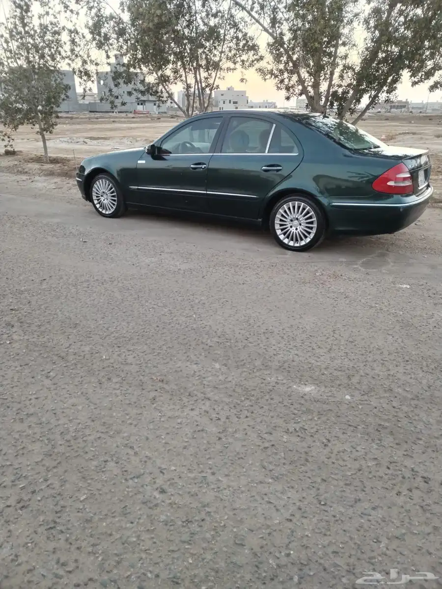 مرسيدس E 280 1