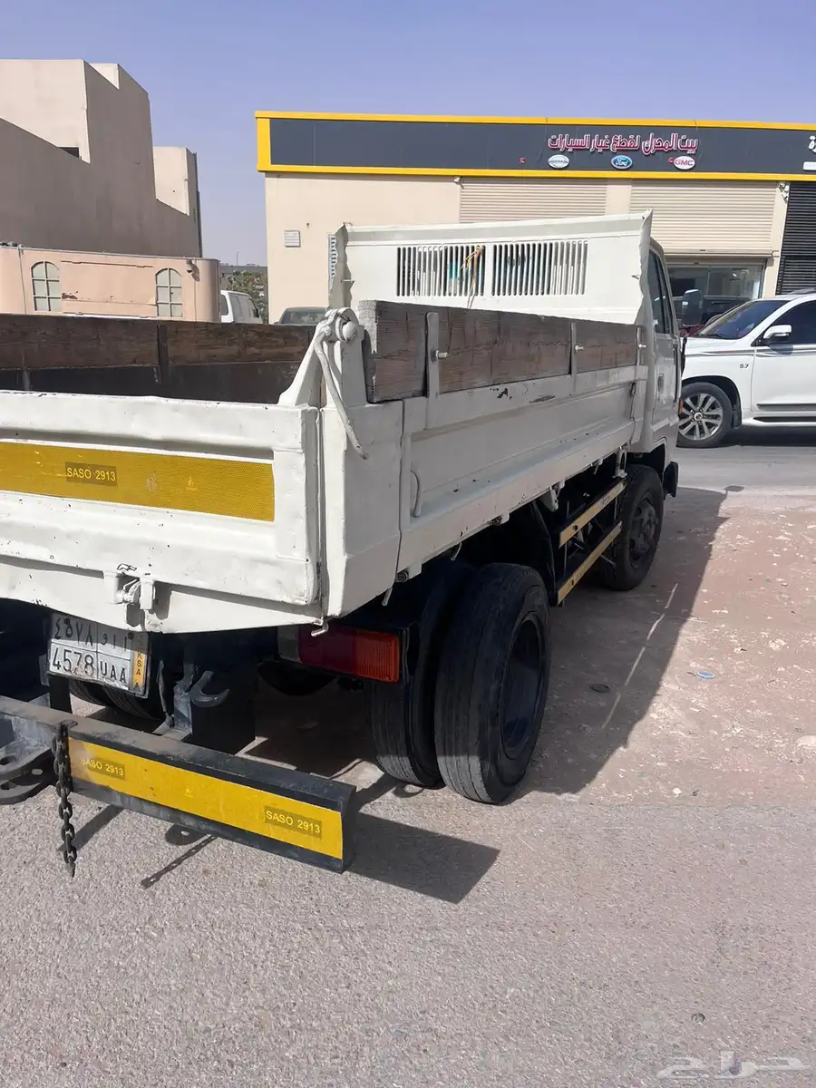 قلاب ديهاتسو دلتا ديزل 2003 3