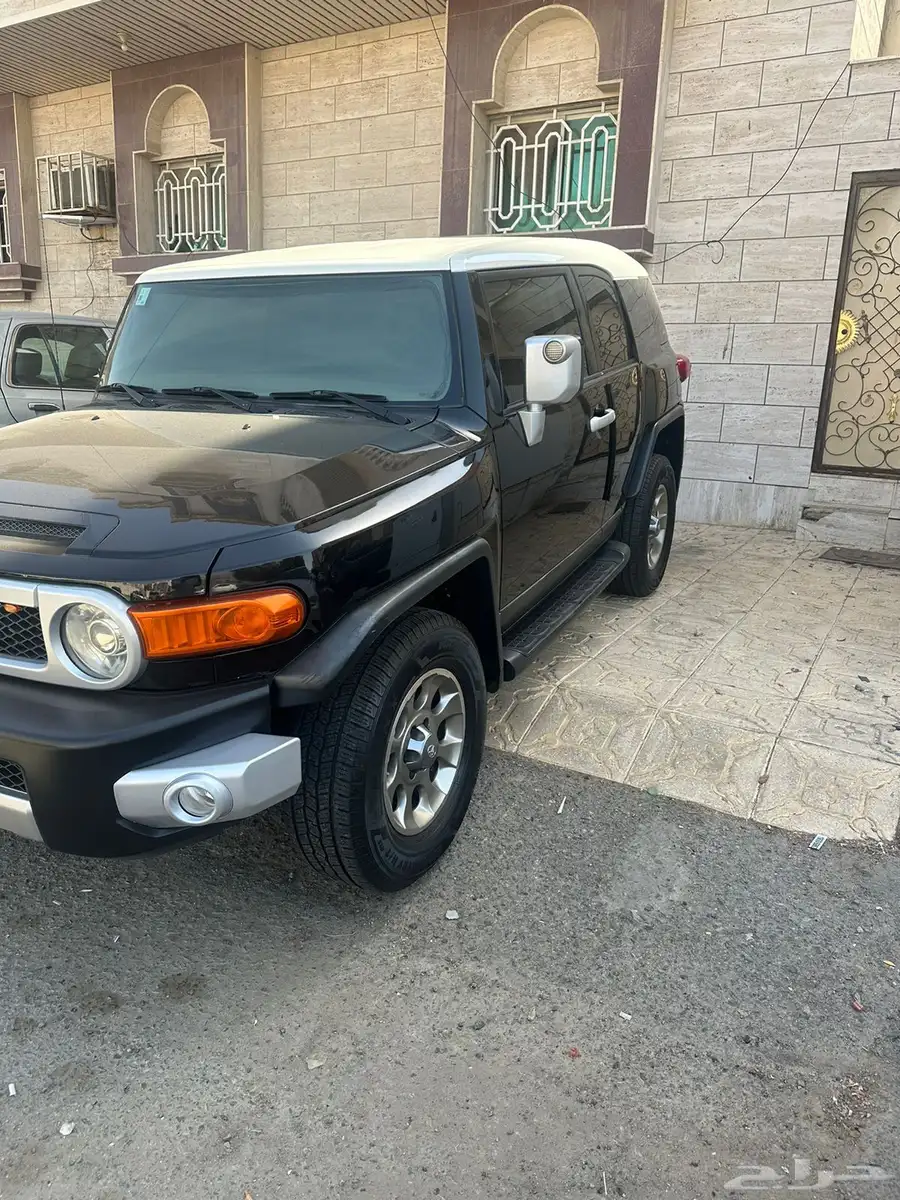 تايوتا اف جي 2012 6