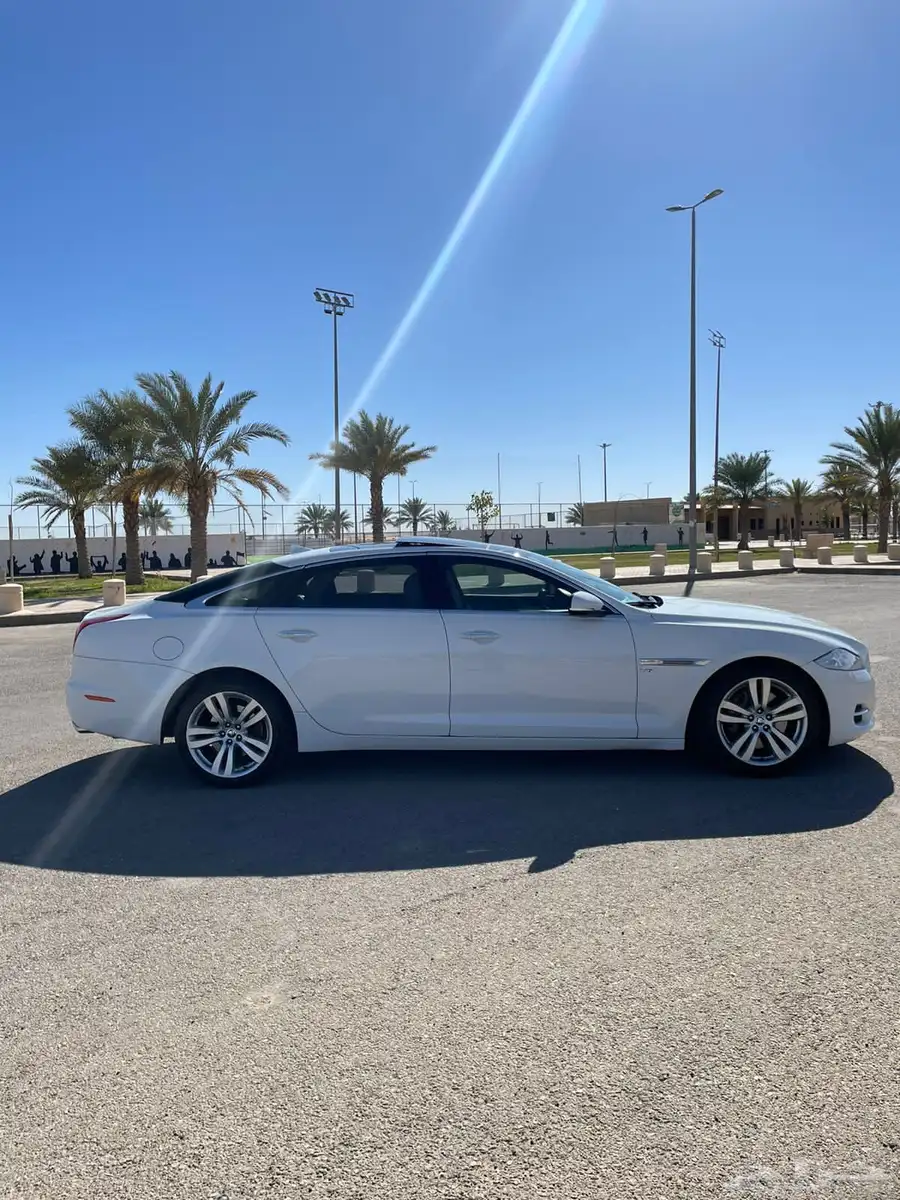 جاكوار XJ 2013 5