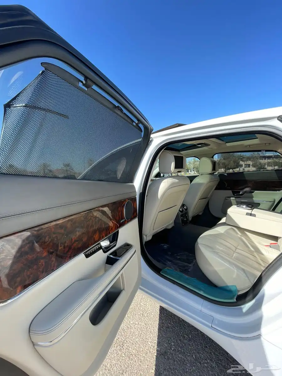جاكوار XJ 2013 10