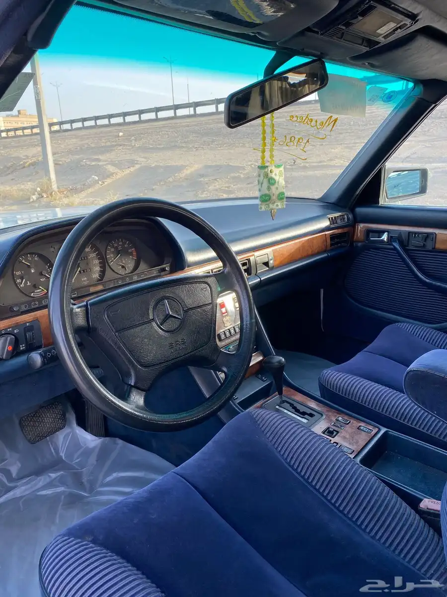 مرسيدس 560 10