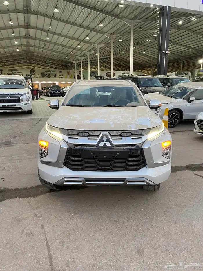 ميتسوبيشي مونتيرو نص فل 2025 0