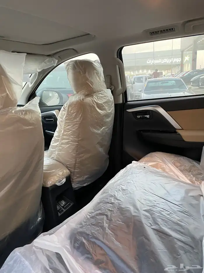 ميتسوبيشي مونتيرو نص فل 2025 4