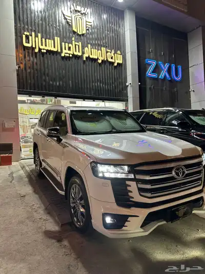 لاندكروزر للايجار 0