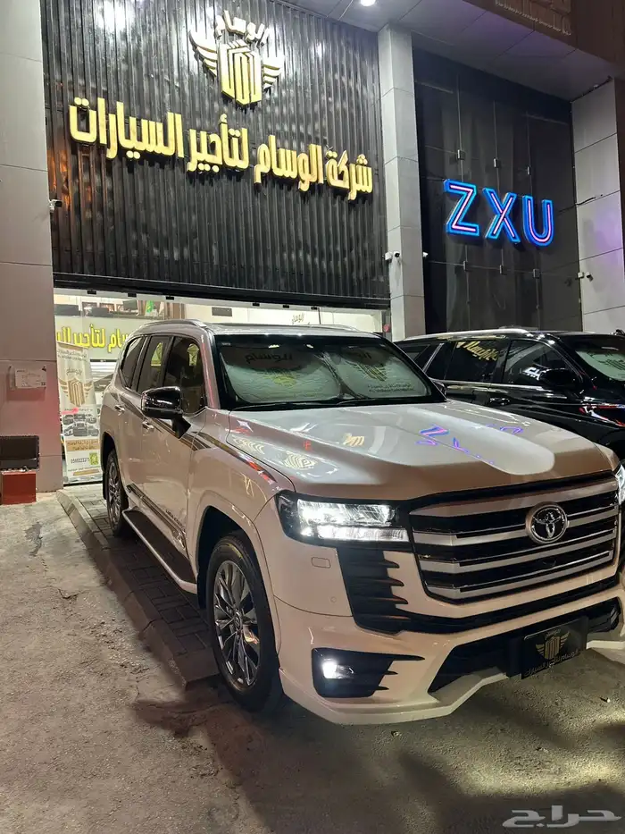 لاندكروزر للايجار 0