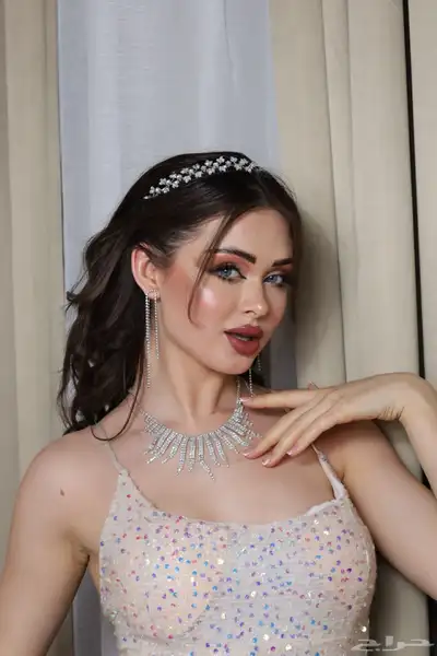 ميكب ارتست هير ستايل عروض لفترة محدودة أسعارنا تبدأ من 100 1