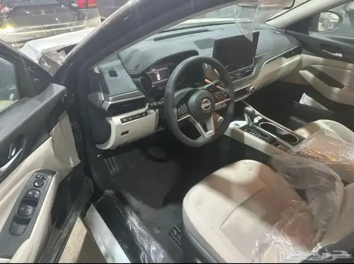 نيسان التيما sv 2025 3
