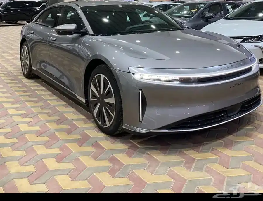 لوسيد 2025 1