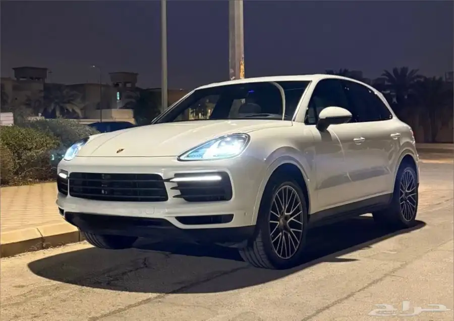 Cayenne Platinum Edition 2023 3