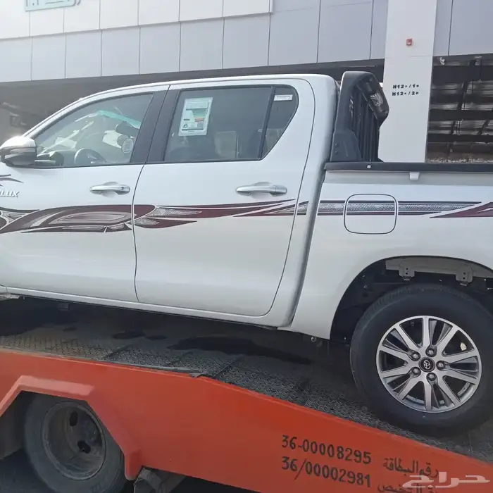 هايلوكس 2025 بنزين اصفار كاش وبنوك 31