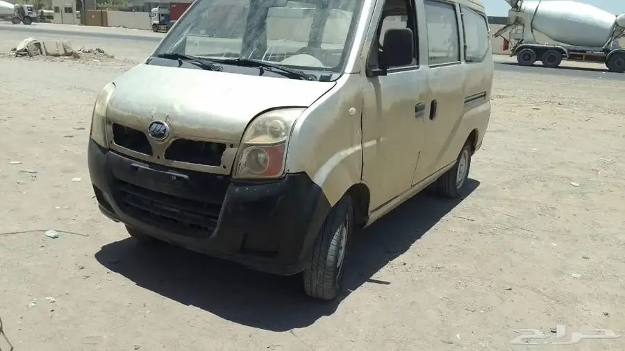 قطع غيار دباب ليفان 0